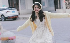 S货你是不是欠C了公交车视频